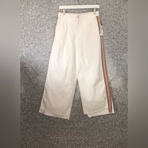 NWT Zara Wide Leg White Jeans with side stripes - 36